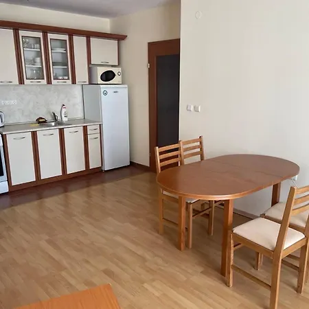 Noks Sp Apartments-elenite Lejlighed