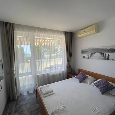 Lejlighed Noks Sp Apartments-elenite *