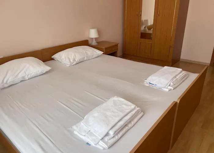 Noks Sp Apartments-elenite Apartment