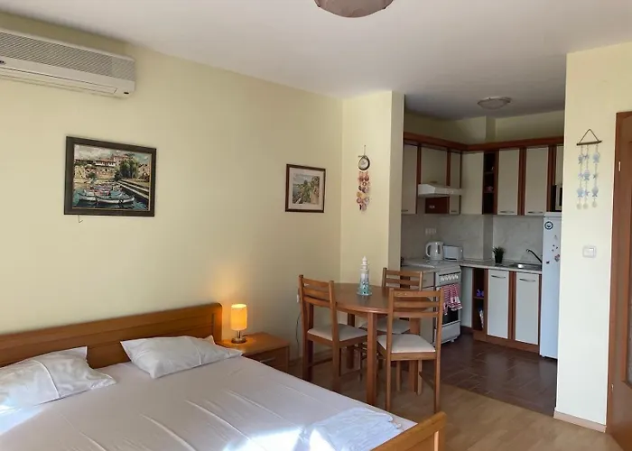 Noks Sp Apartments-elenite Apartment Elenite